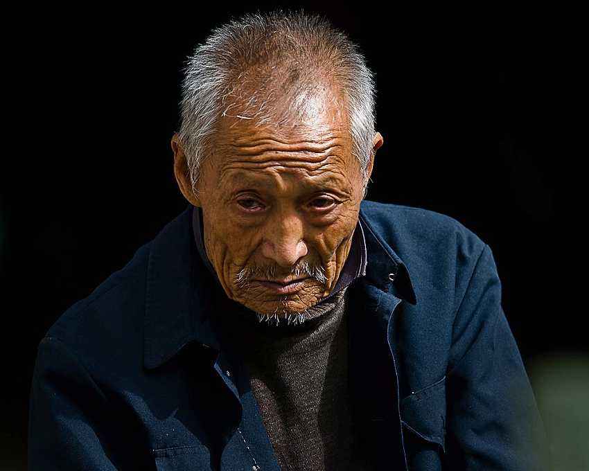 老年人血液粘稠我们应该怎么办有什么影响?