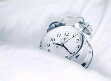 睡眠质量不佳我们应该如何进行调整呢?